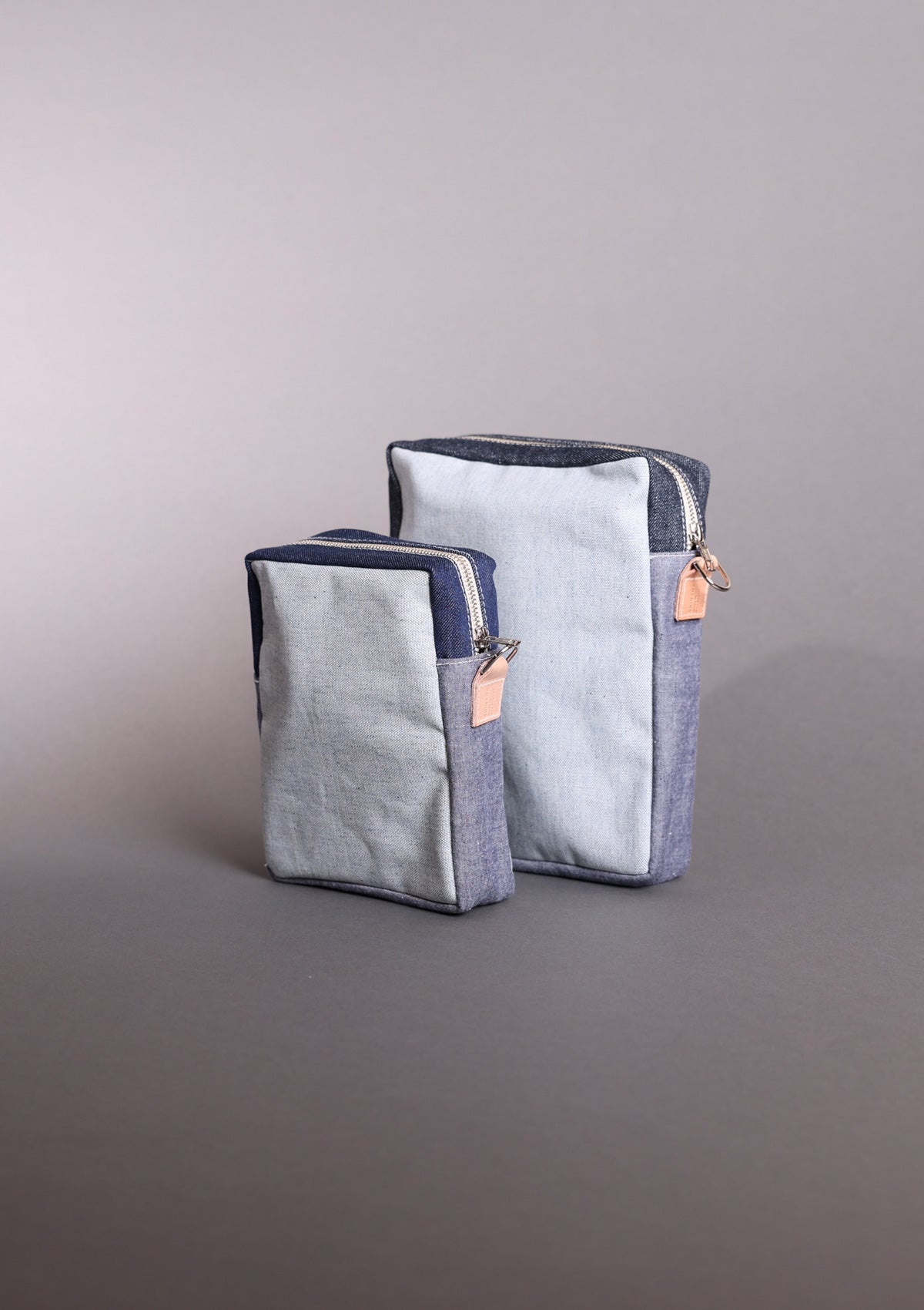 No. 4 Patchwork Vertical Zipper Canvas Pouch