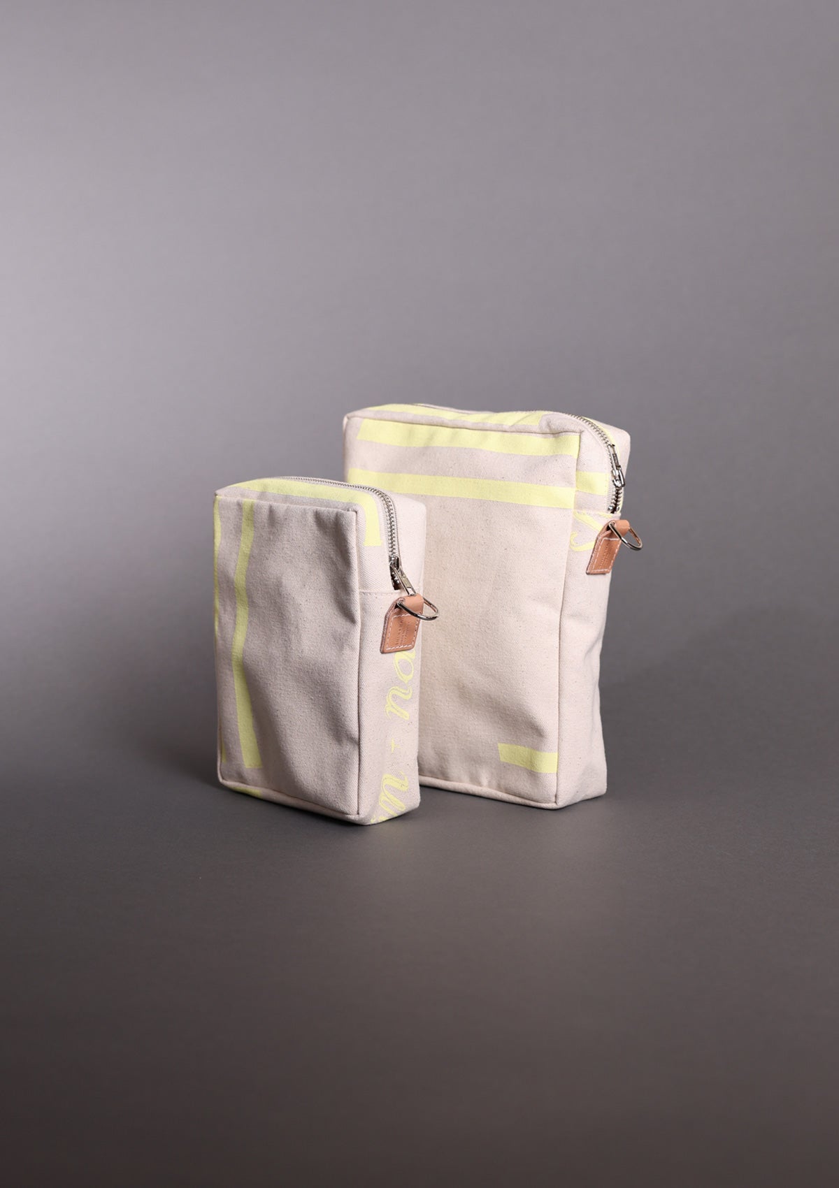 No. 1 Patchwork Vertical Zipper Canvas Pouch