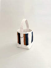 Load image into Gallery viewer, No.53 SMALL PATCHWORK BUCKET TOTE
