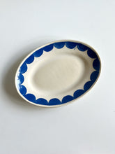 Load image into Gallery viewer, Hand Painted Scallop Oval Plate
